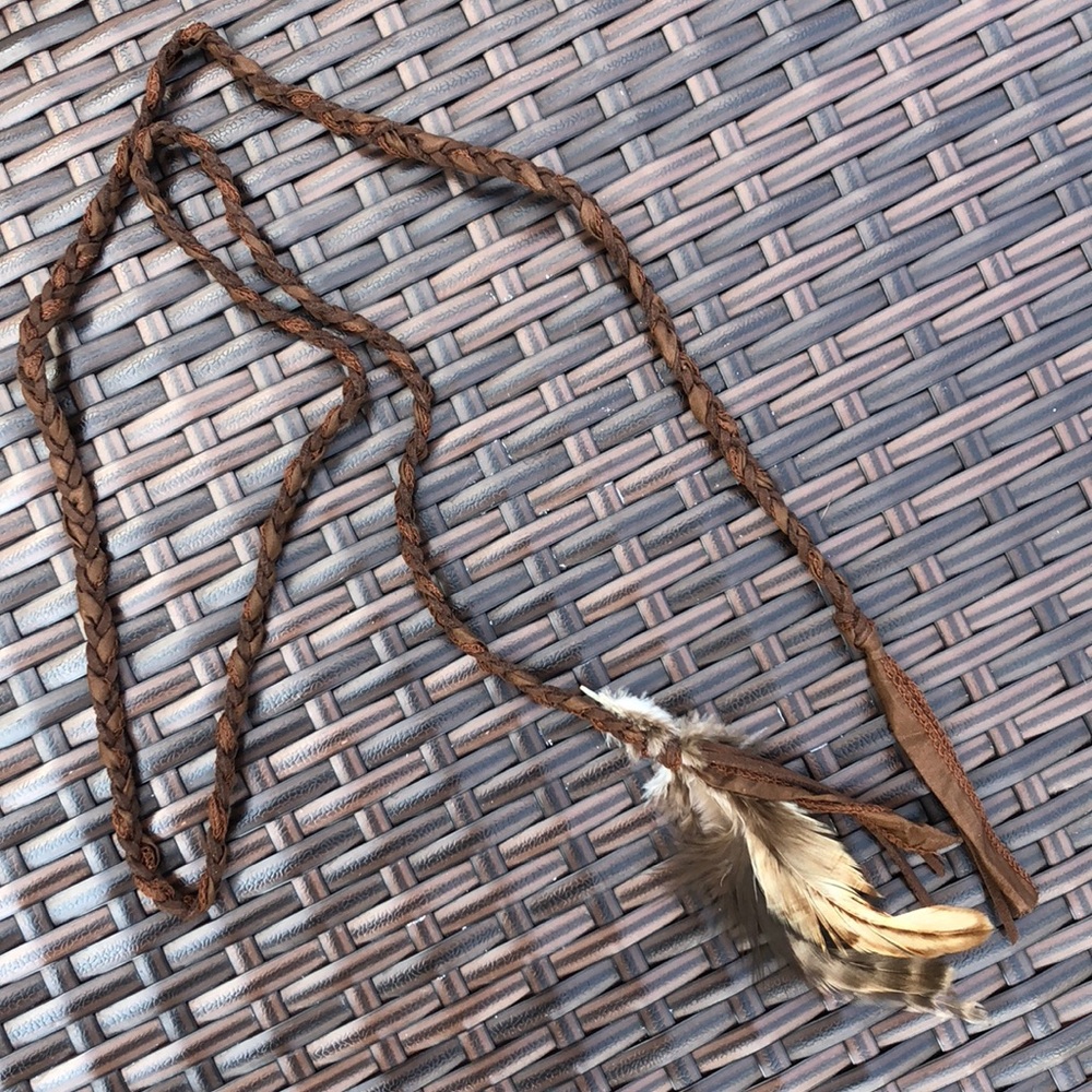 Silk cord with plumes feathers